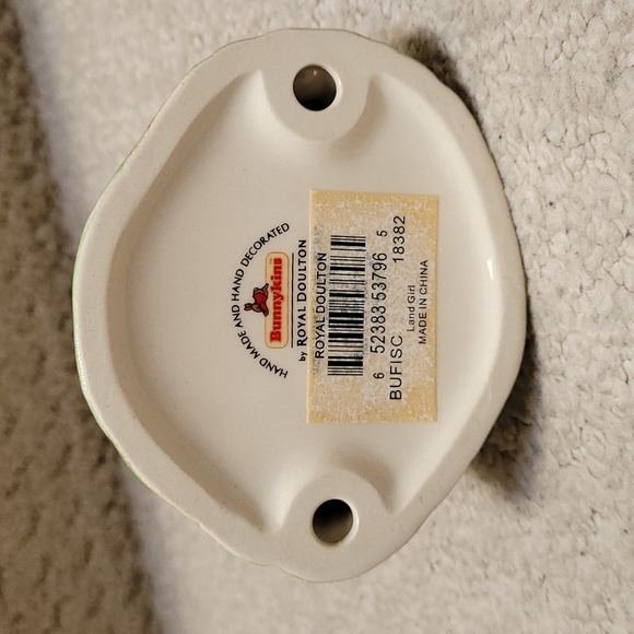 Bunnykins Royal Doulton Figurines - Picture 7 of 9